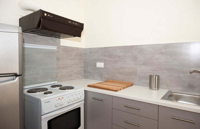 Spacious Apartment on the Beachfront - Photo 7