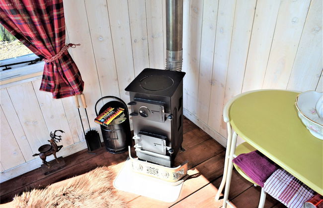 Meadow Shepherds hut - Photo 6