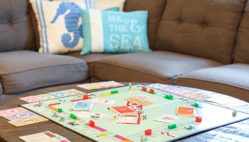 Salty Tide Getaway - Nightlife, Pool, Play, Beach - Foto 4, Game Room