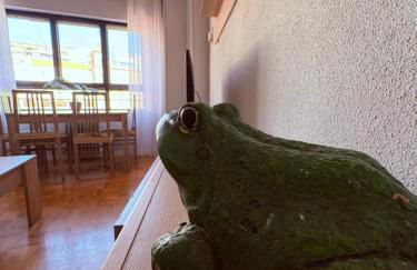 Apartamento Céntrico , Cómodo, Tranquilo y con WiFi - Foto 7