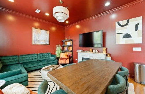 1 Free Parking Gym Balcony Sleeps 10 - Photo 10