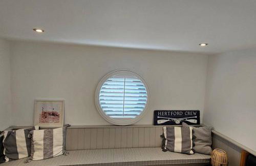 Humberston Boathouse Lodge & Hot Tub - Cleethorpes Beach Cabin Chalet - Foto 20