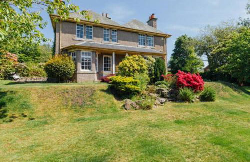 Newholme House - Photo 1