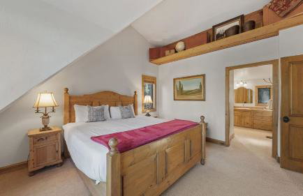 Ellis Peak by Avantstay Beautiful Mckinney Cabin w/ Filtered Lake Views - Foto 40