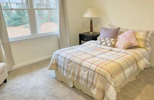 Colonial Stay- 7 BR-up to 14 Guests - Foto 11