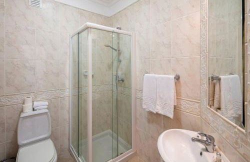 Luxury apartment with free use of pool, gym and spa - Foto 10