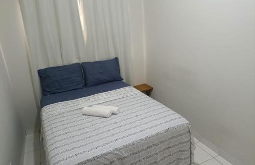 Casa Inteira Perto de tudo com 3Quartos 1Suíte Wifi Rápida e Garagem Privativa - Foto 1