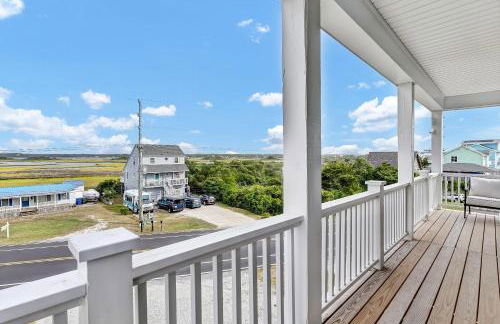 Seaside Serenity Beautiful Home on Topsail 7 BR - Photo 42