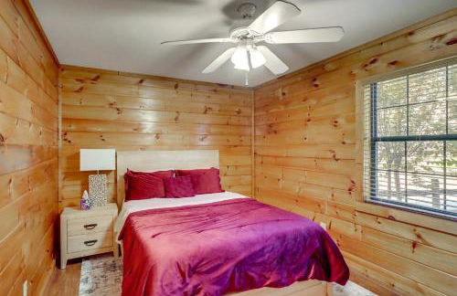 Steps to Lake Lanier Wooded Escape with Boat Dock - Foto 15