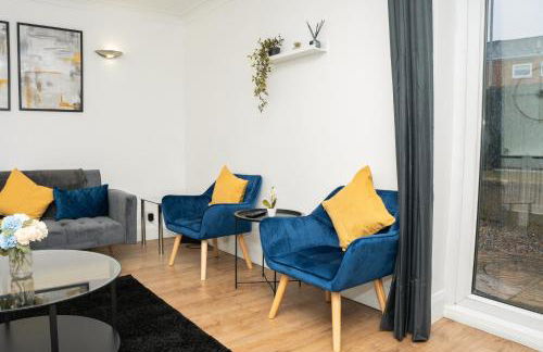 Stylish 3 bed house with free parking - Foto 23