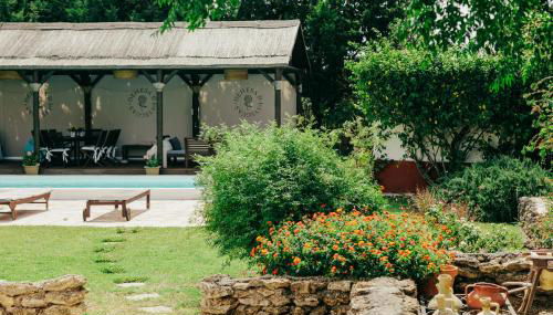 Dehesa de las Yeguas casa en finca privada con piscina y playa - Foto 1, Garden, sunbed