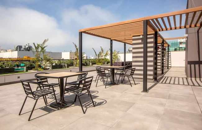 w Bold and Spacious 2BR in Miraflores - Foto 9