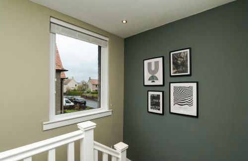 3 Bedroom House-Free Parking-by Holiday Homes - Foto 24