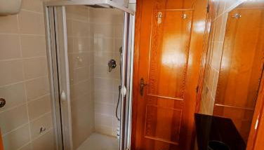 Praia Sea Home, Casa Vacanze - Foto 4, Shower
