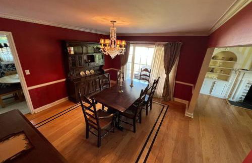 Serene Stay - Stylish House Close to NYC - Foto 39