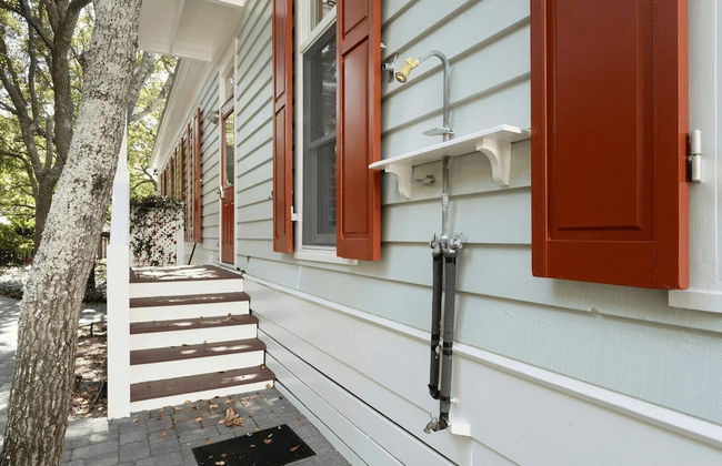 30A Grayt'n Greatful by Avantstay Charming Home+cottage, Walk to Western Lake - Foto 24