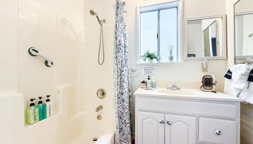 Cambria Mountain View Retreat - Foto 5, Shower