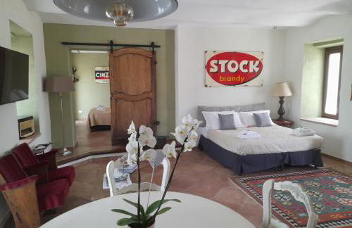 Madama Langa Country House con piscina nelle vigne - Foto 57