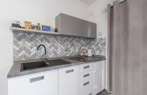 Apartment 50 shades of grey Poreč - Photo 9