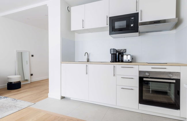 Beautiful Studio for two People - Puteaux - Foto 2