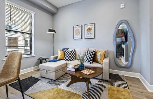 Trendy 1BR w 10ft Ceilings FREE Parking Pet Friendly - Foto 28