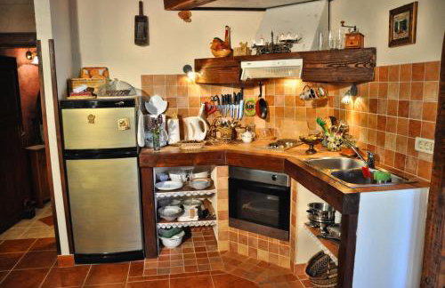 Tvrdic Honey - Photo 58