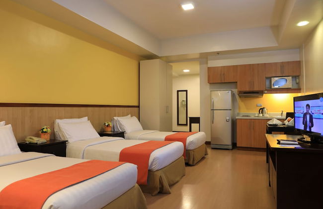 The Malayan Plaza - Foto 16