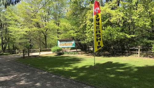 Site R Full Hookup up to 38ft Site ONLY - Foto 2