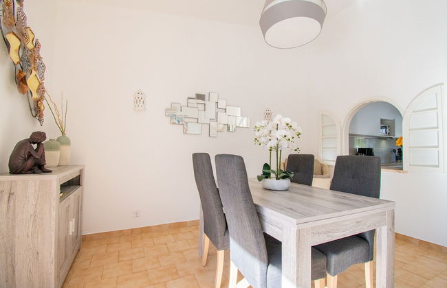 99 ADM Casa Mendes Fabulous Townhouse With Share - Foto 18