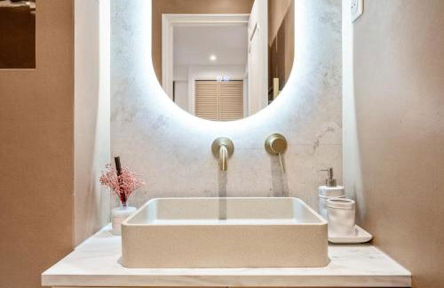 Luxueux, spacieux et tout équipé à 5 min du port - Photo 11