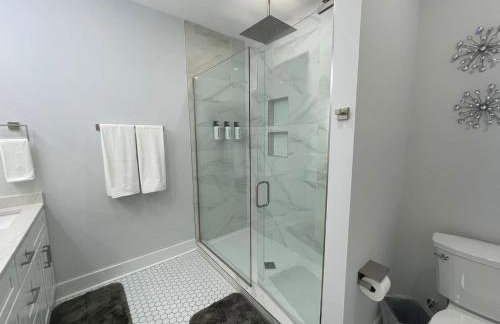 Luxury 4 Bedroom 5 Bath Townhome Downtown Indpls 2226 - Foto 32