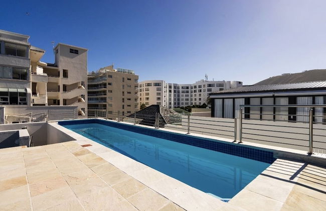 Bantry Beach Luxury Suites - Photo 49