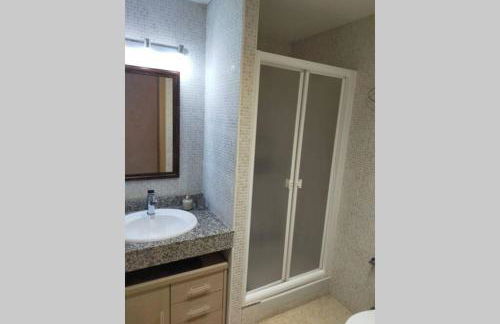 Apartamento para 5 personas frente al mar con piscina y parking - Foto 36