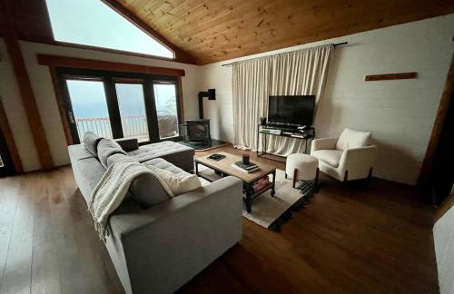 Modern Mountaintop Cabin with a gorgeous view - Foto 26