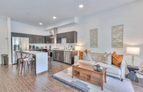 Amazing Downtown Condo w Pool Free Parking 104 - Foto 3