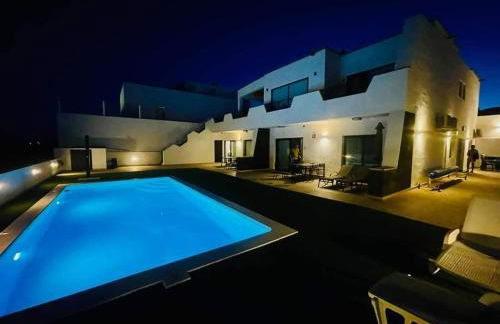 Sea Breeze Heated Pool Sea View - Foto 26