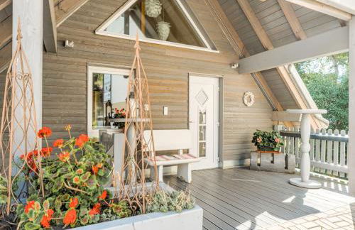 Mountain Apartment Getaway - Photo 11