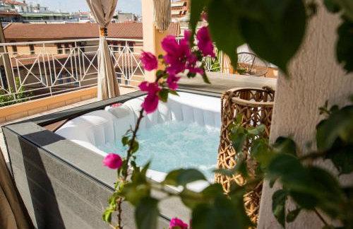 Gk Suites-Constantin view , auto check-in 24h - Foto 5