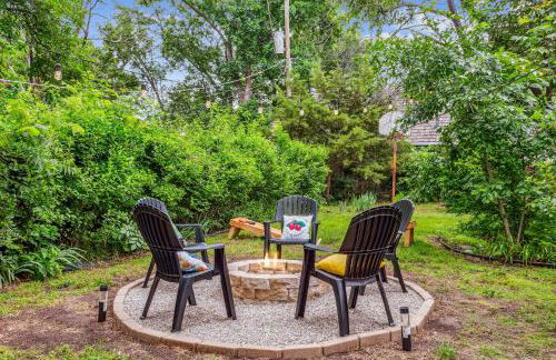 CollegeHill ~ King, Firepit, Theater ~ NearWesley - Foto 13