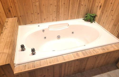 New! Crystal Pines - Lovely Crystal Mountain Cabin - Foto 32