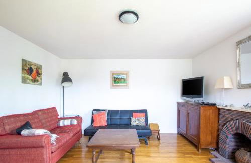 Holiday Home in Hérisson near Lake - Foto 1