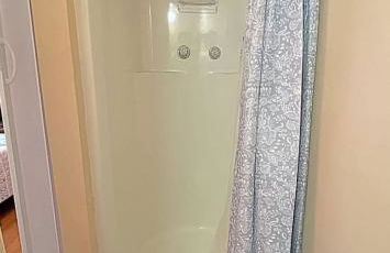 Charming Studio Jeannette Sleeps 3 Queen Bed - Foto 4