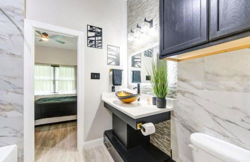 Houston's Marble Gem Near NRG & Medical Center - Foto 25