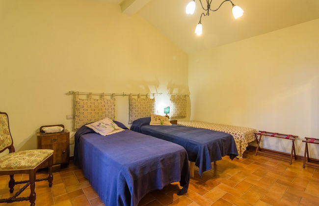 Beautiful Cottage in Dicomano With Swimming Pool - Foto 15