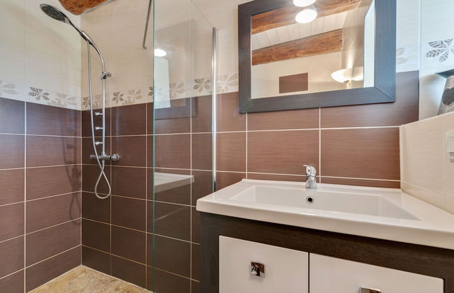 Holiday Home in Saint-beauzire With Garden and Private Terrace - Foto 49