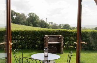 Garth Cottage, Castle Carrock, family friendly with hot tub and views - Foto 14