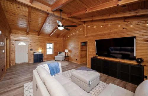 Mountain Top Hideout - Cabin Inspired Modern Ranch - Foto 16