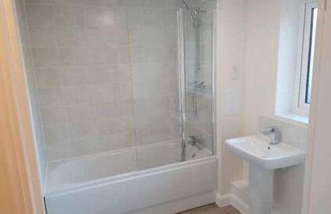 Remarkable 1-bed Apartment in Luton - Foto 5