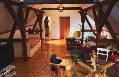 Historisches Retro Loft 70m2 mit Garten & Seenähe - Foto 43