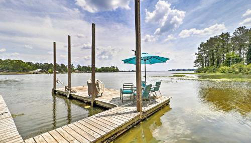 Home on Jordan Lake with Shared Dock and Boat Slip! - Foto 2
